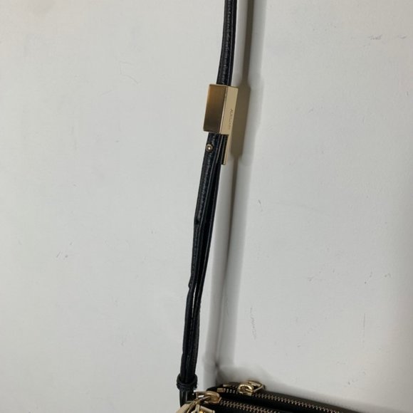 Aritzia Auxiliary Calisch Crossbody Bag Shoulder Purse Clutch Embossed Black - Picture 16 of 16